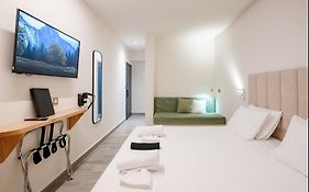 Ocean 11 Hotel